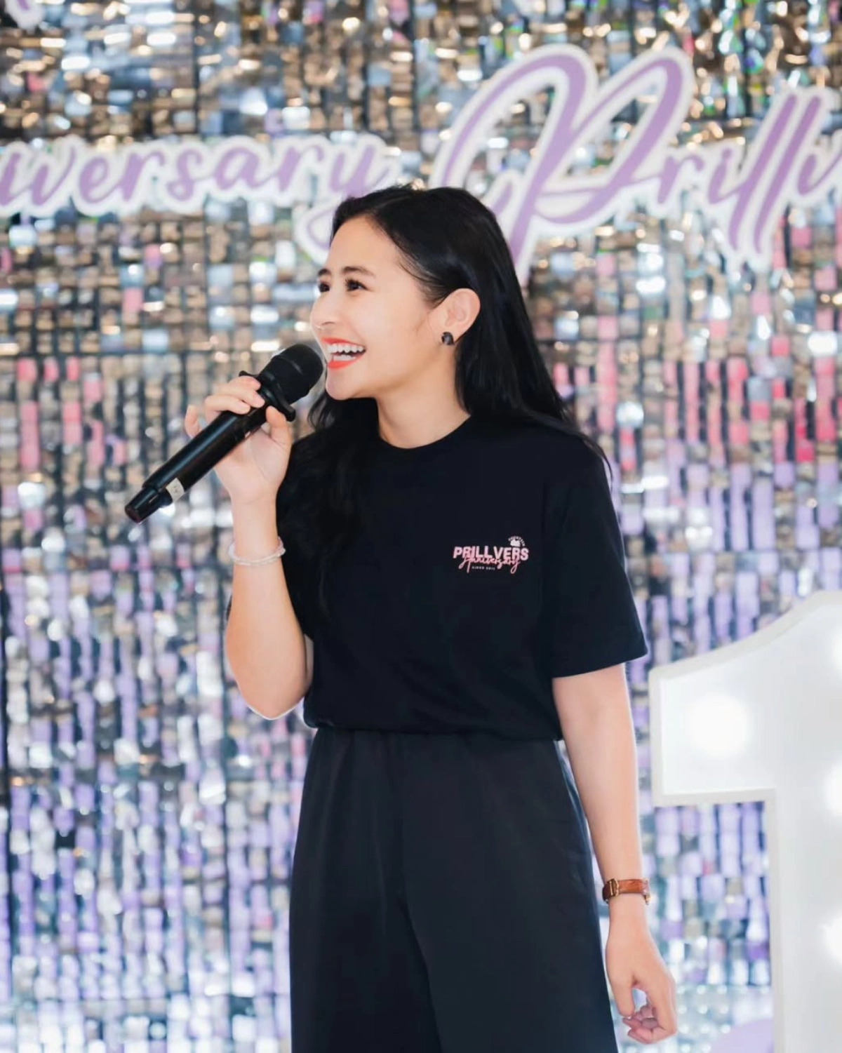 Merch & Event